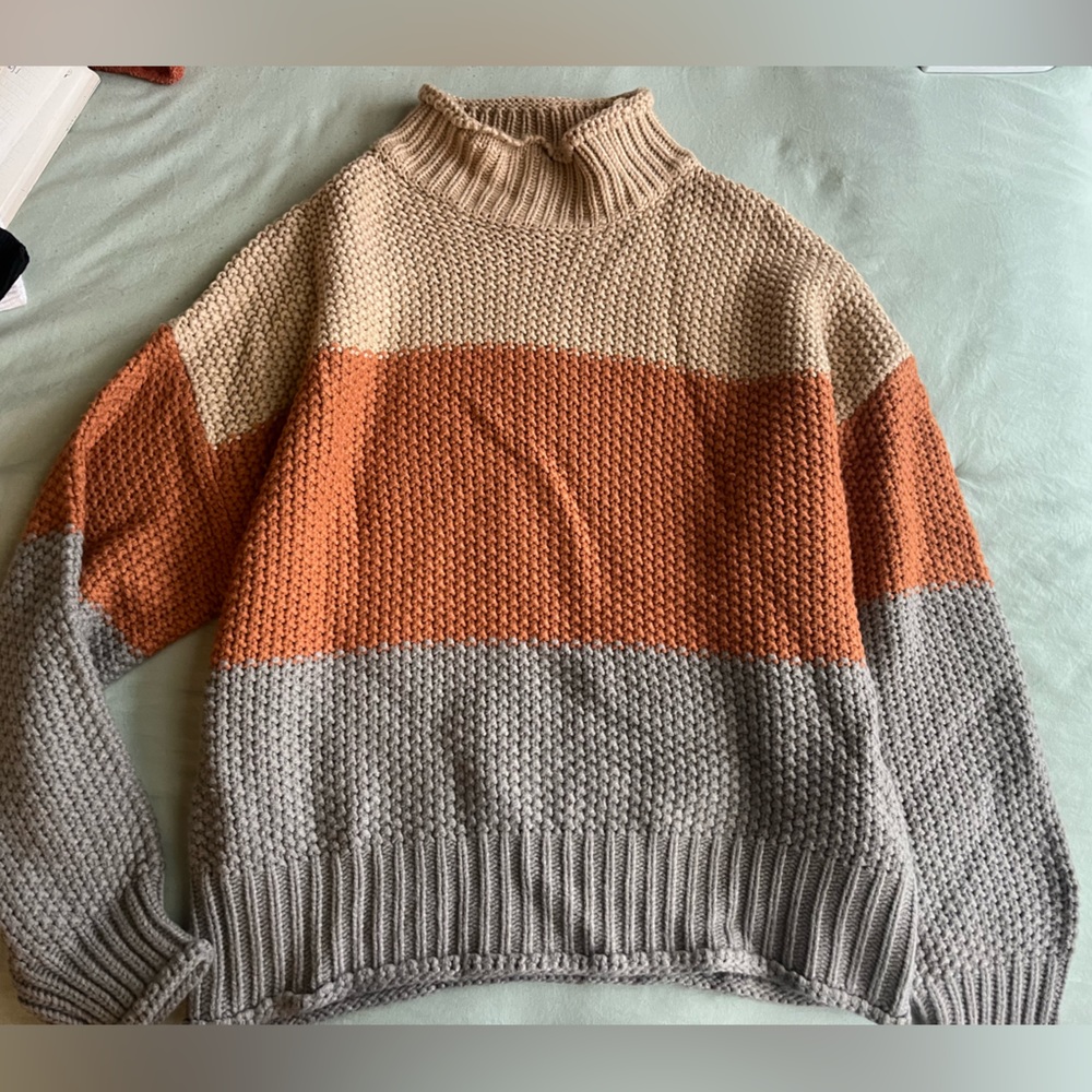 Cute striped sweater!